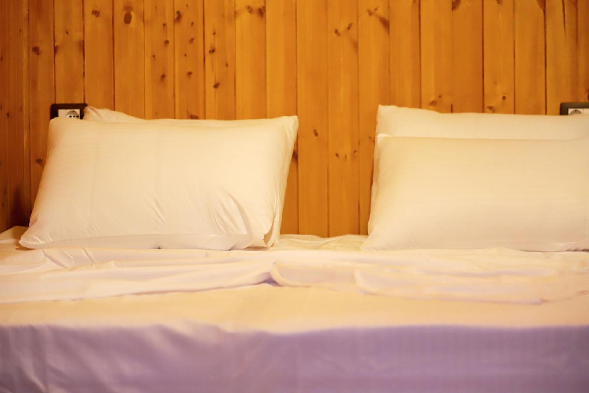 Bujtina Musta Guest House Berat Exterior photo