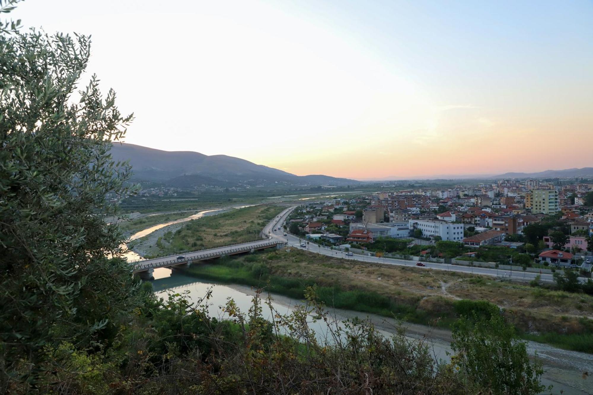 Bujtina Musta Guest House Berat Exterior photo